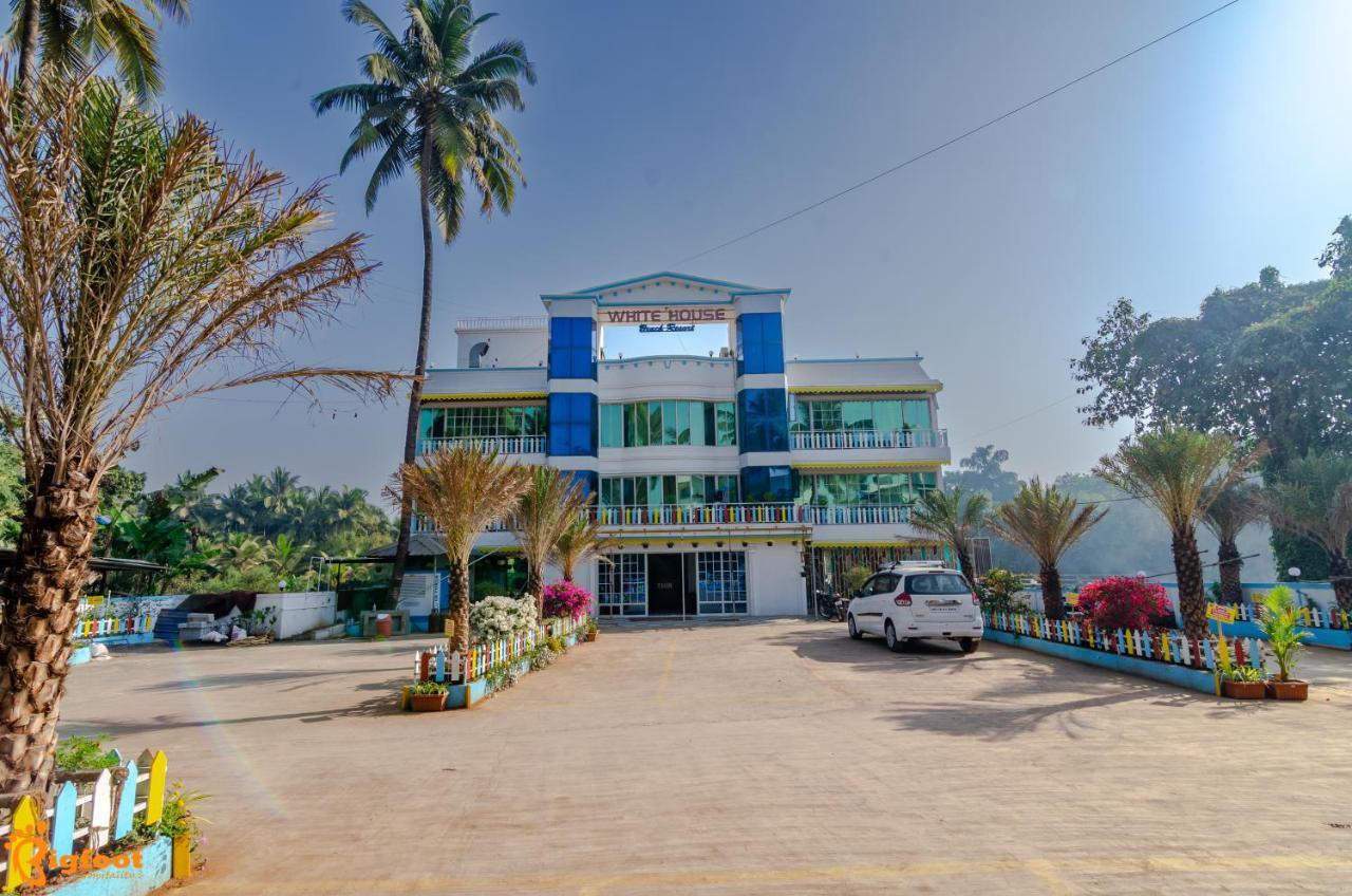 White House Beach Resort, Nagaon Extérieur photo